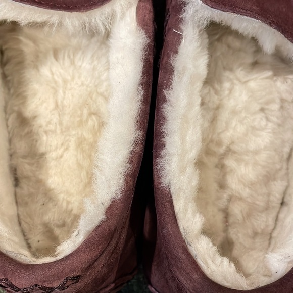 Nuknuuk plum color suede moccasins (sz 8) - Picture 8 of 8